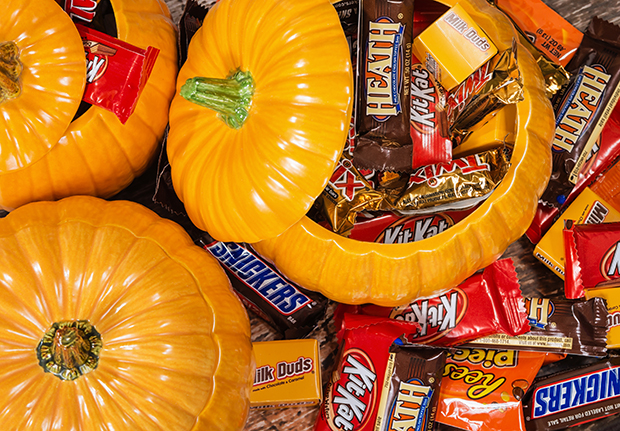 Photo of Here’s The Carb Count of the Top Halloween Candy